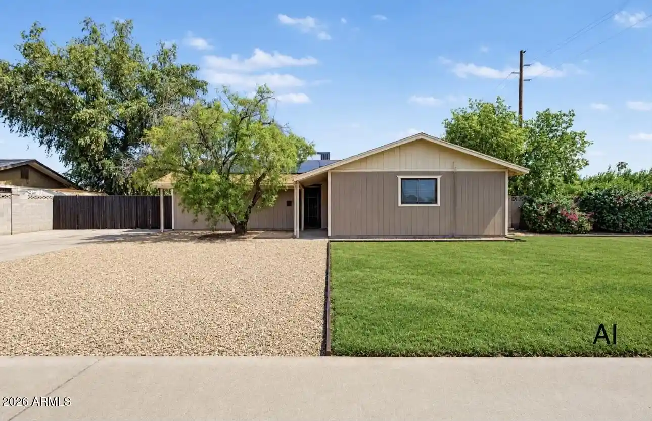 Photo 1 of Single family home for sale at 5501 N 62nd Drive, Glendale, AZ 85301 | MLS# 7085850 | Listing updated on 2026-10-29