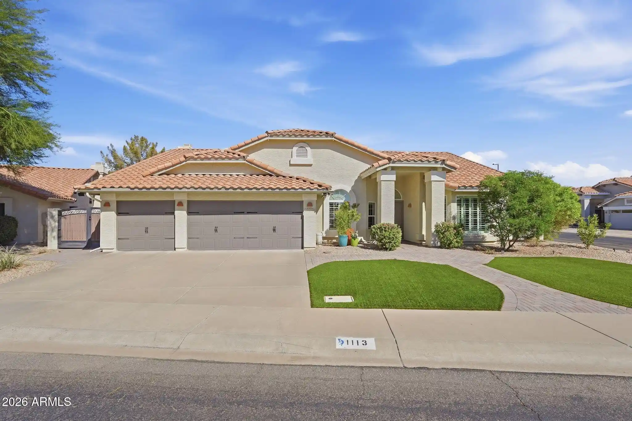 Photo 1 of Single family home for sale at 1113 S Scallop Dr, Gilbert, AZ 85233 | MLS# 7086478 | Listing updated on 2026-10-21
