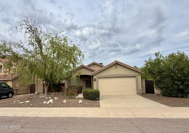 Photo 1 of Sale Pending at 3606 W Misty Willow Ln, Glendale, AZ 85310 | MLS# 7087005 | Listing updated on 2026-10-29