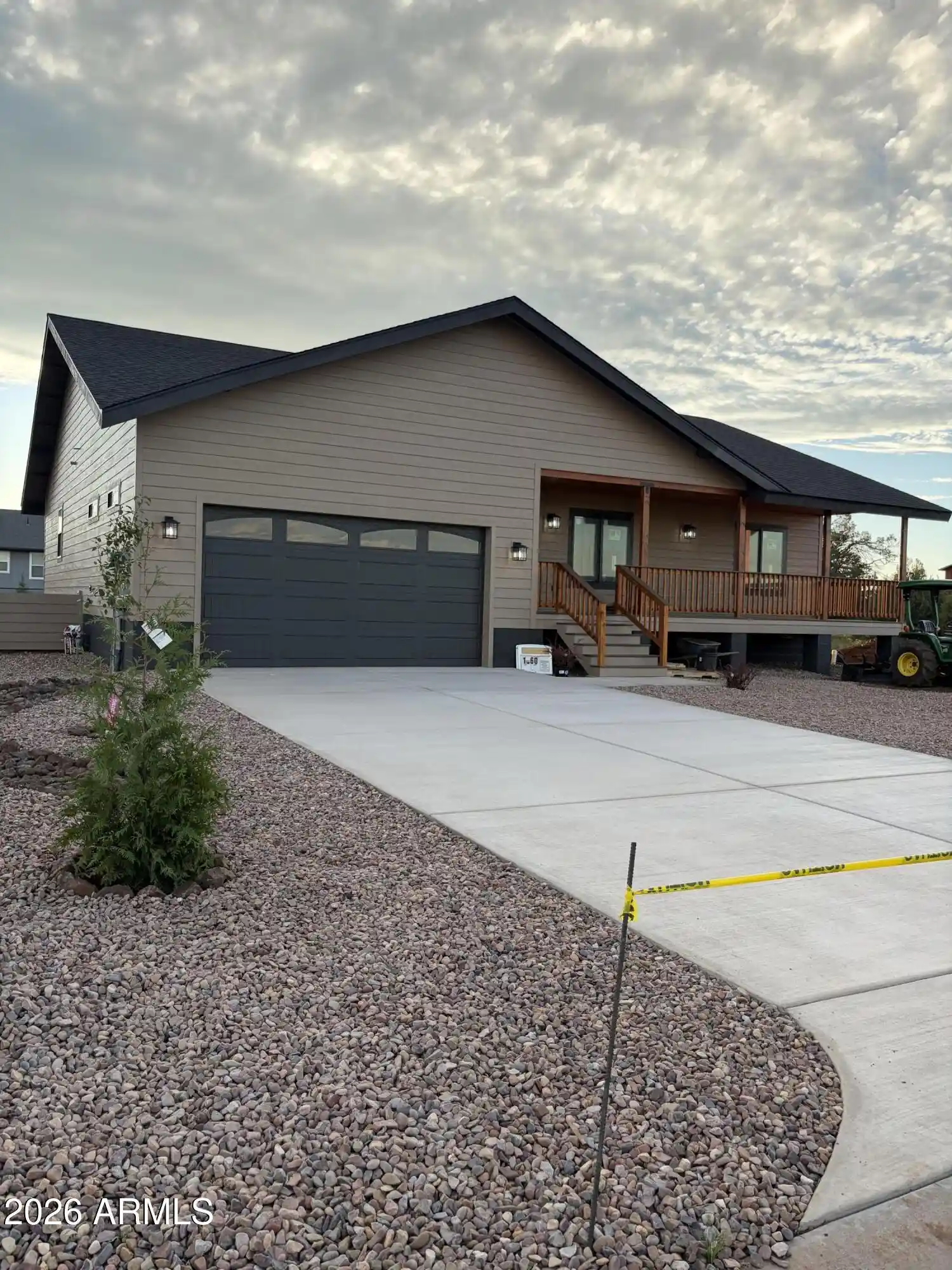 Photo 1 of Single family home for sale at 1060 S Ridgecreek Ln, Show Low, AZ 85901 | MLS# 7086424 | Listing updated on 2026-09-29