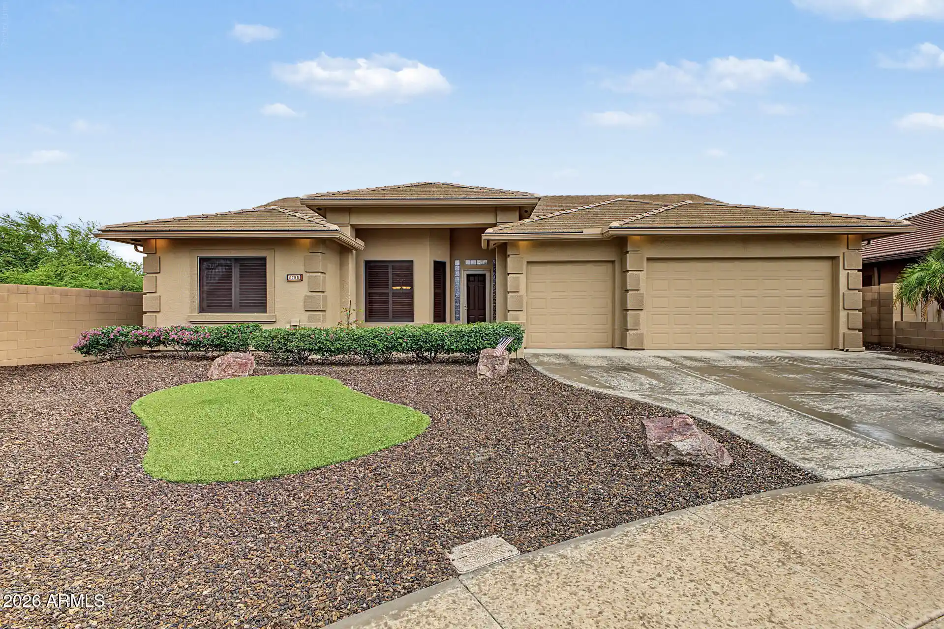 Photo 1 of Sale Pending at 2750 S Beachwood Cir, Mesa, AZ 85209 | MLS# 7086555 | Listing updated on 2026-10-27
