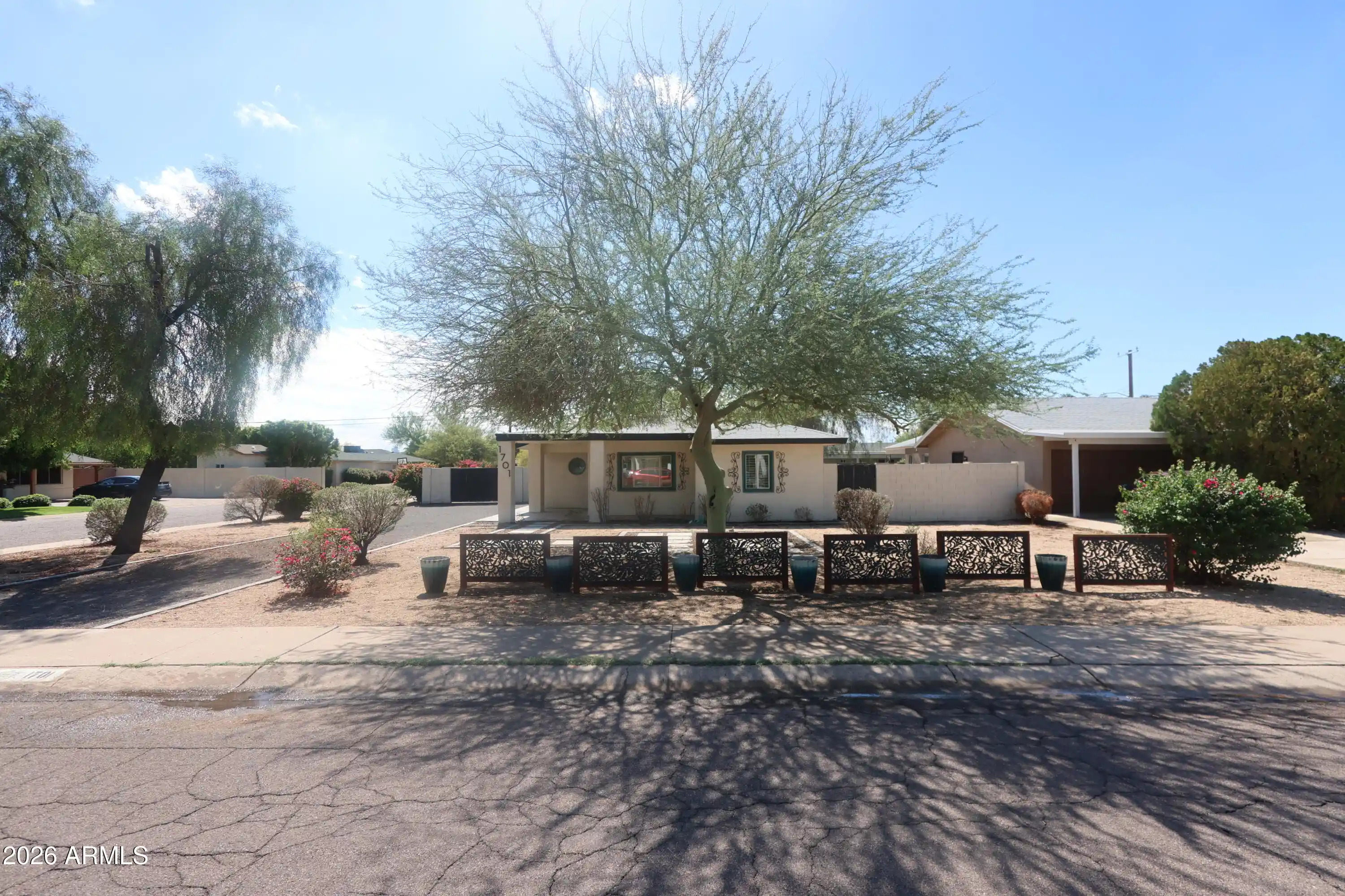 Photo 1 of Single family home for sale at 1701 W Clarendon Ave, Phoenix, AZ 85015 | MLS# 7086660 | Listing updated on 2026-09-30