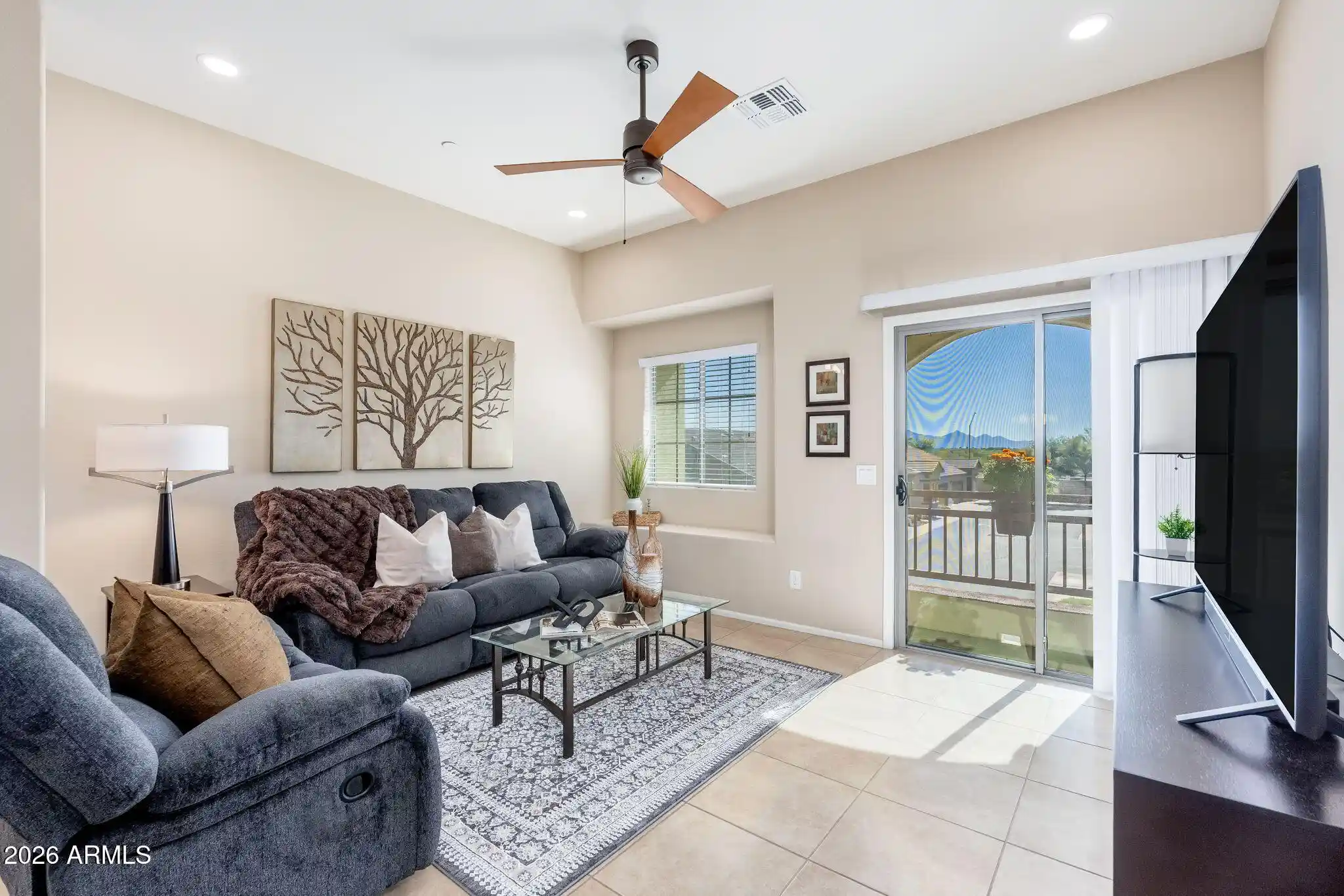 Townhouse for sale at 2725 E Mine Crk Rd #2192, Phoenix, AZ 85024 | MLS# 7088781