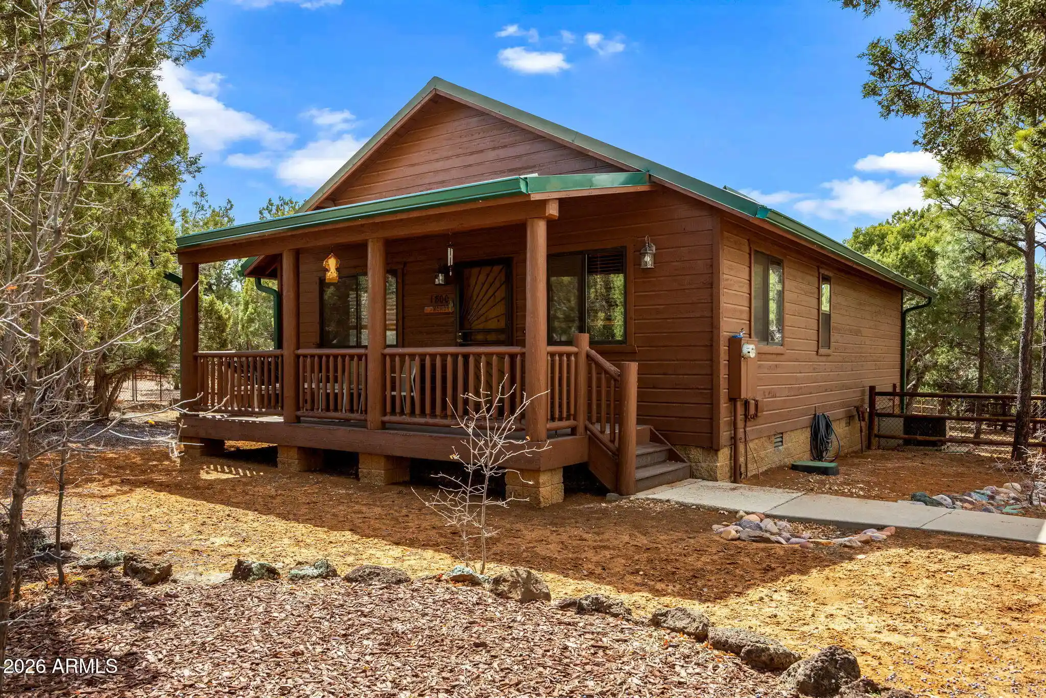 Photo 1 of Single family home for sale at 1800 N Bison Ct, Show Low, AZ 85901 | MLS# 7086821 | Listing updated on 2026-09-30