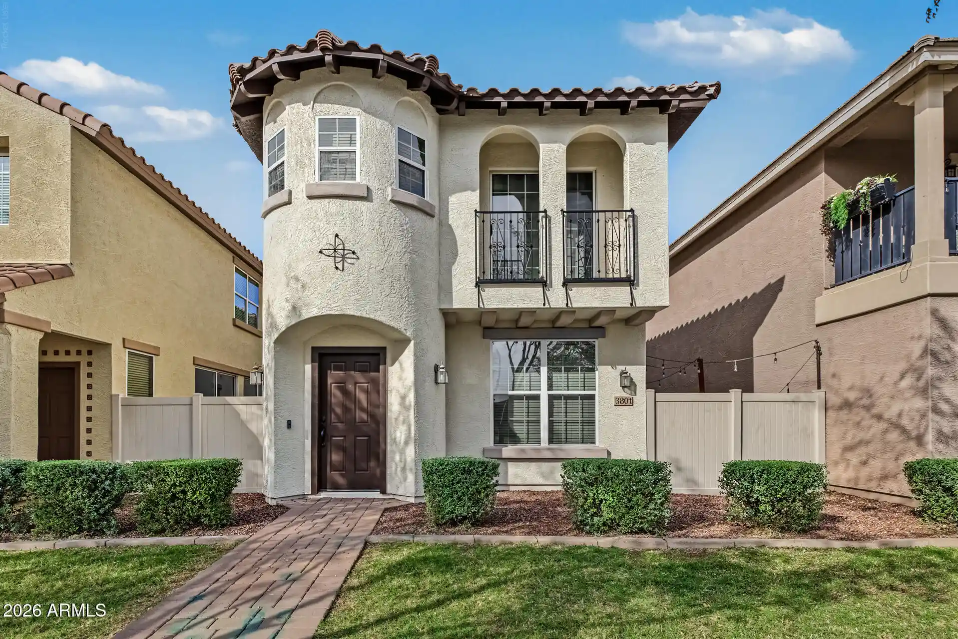 Single family home for sale at 3801 E Hans Dr, Gilbert, AZ 85296 | MLS# 7100510