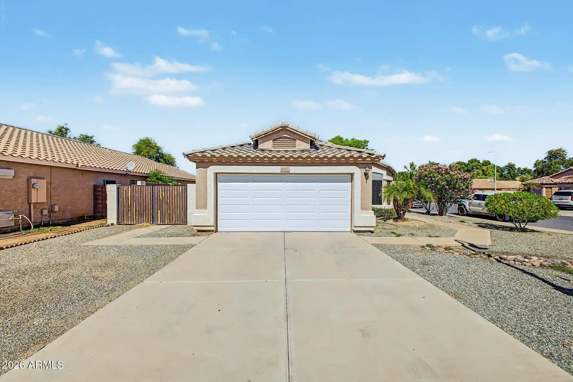 Photo 1 of Single family home for sale at 6432 W Crown King Rd, Phoenix, AZ 85043 | MLS# 7089982 | Listing updated on 2026-10-19
