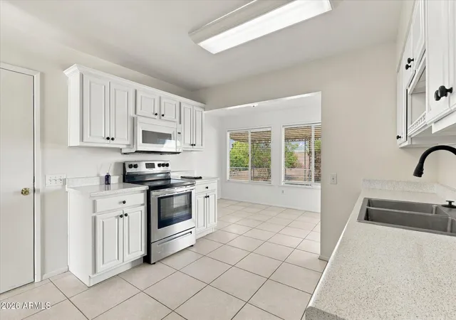 Photo 2 of Single family home for sale at 11014 W Willowbrook Dr, Sun City, AZ 85373 | MLS# 7094640 | Listing updated on 2026-10-30