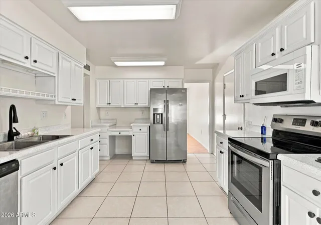 Photo 4 of Single family home for sale at 11014 W Willowbrook Dr, Sun City, AZ 85373 | MLS# 7094640 | Listing updated on 2026-10-30
