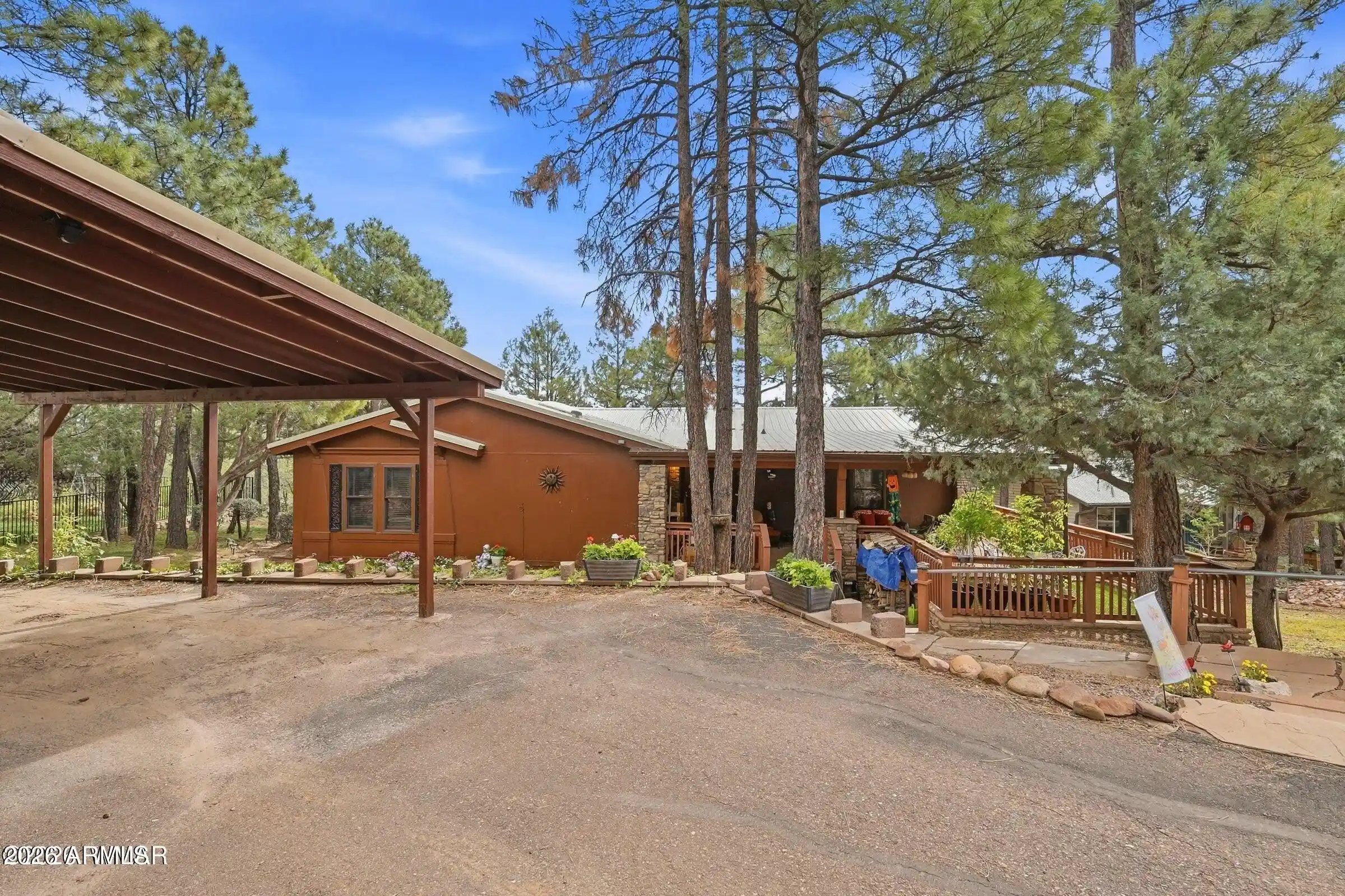 Photo 1 of Single family home for sale at 3197 Pine Needle Dr, Show Low, AZ 85901 | MLS# 7088537 | Listing updated on 2026-10-29