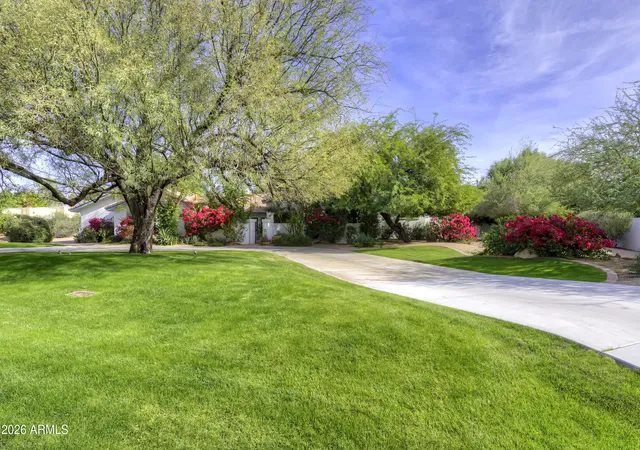 Photo 1 of Single family home for sale at 9825 N 51st Place, Paradise Valley, AZ 85253 | MLS# 7096737 | Listing updated on 2026-10-26