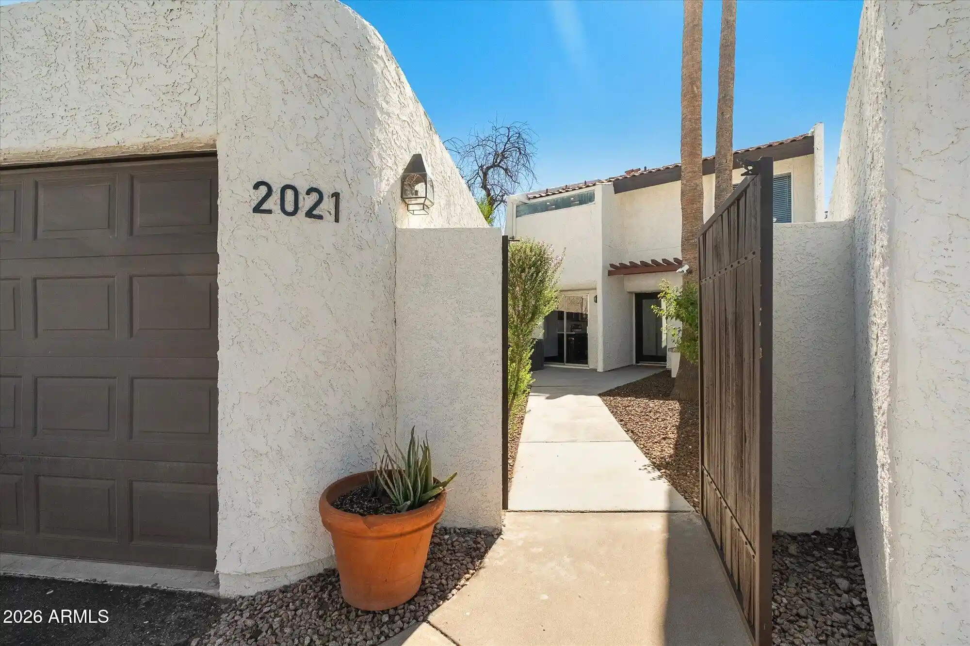Photo 1 of Townhouse for sale at 2021 E Solana Dr, Tempe, AZ 85281 | MLS# 7089190 | Listing updated on 2026-10-17