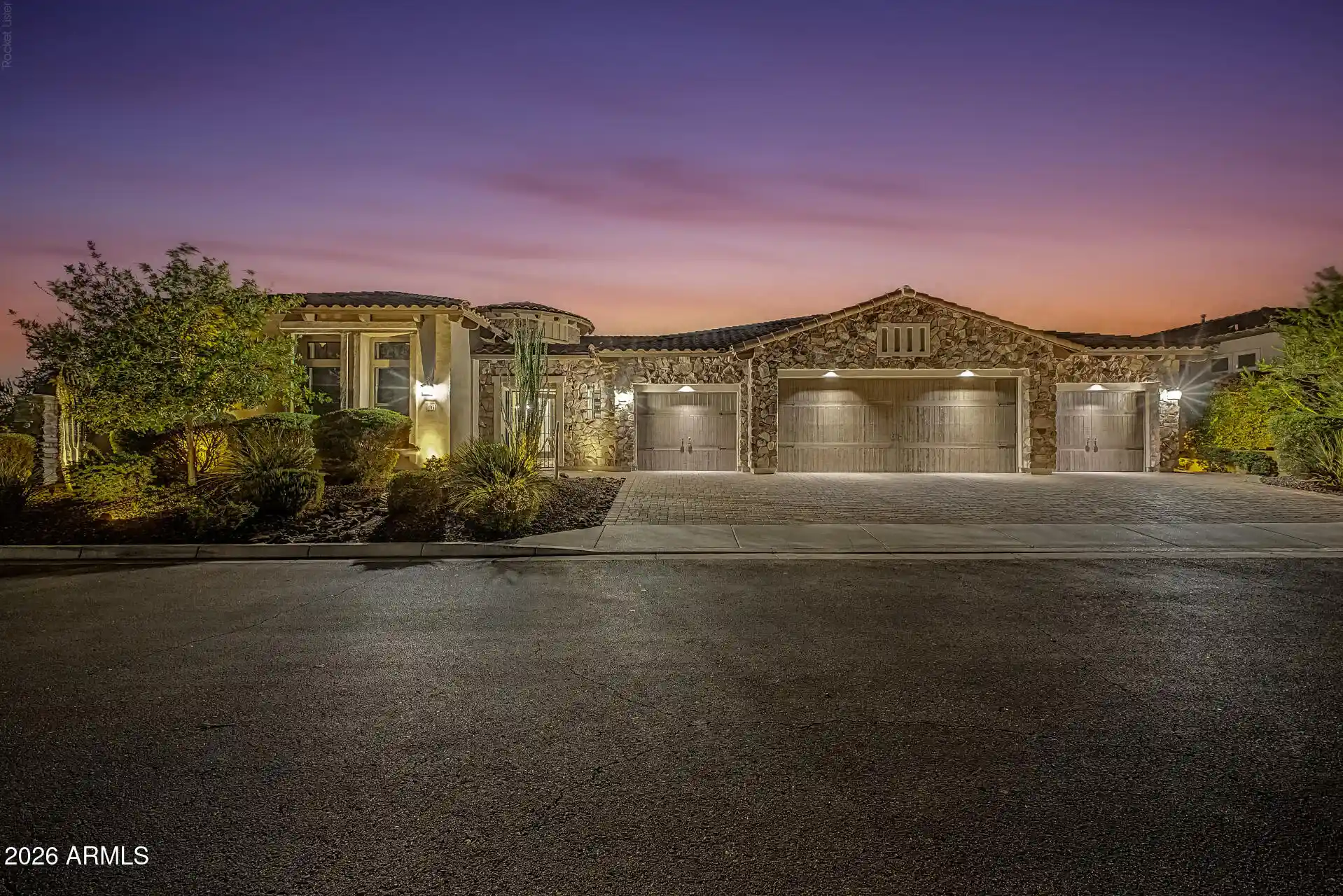 Photo 1 of Single family home for sale at 1734 N Luther, Mesa, AZ 85207 | MLS# 7089538 | Listing updated on 2026-10-13