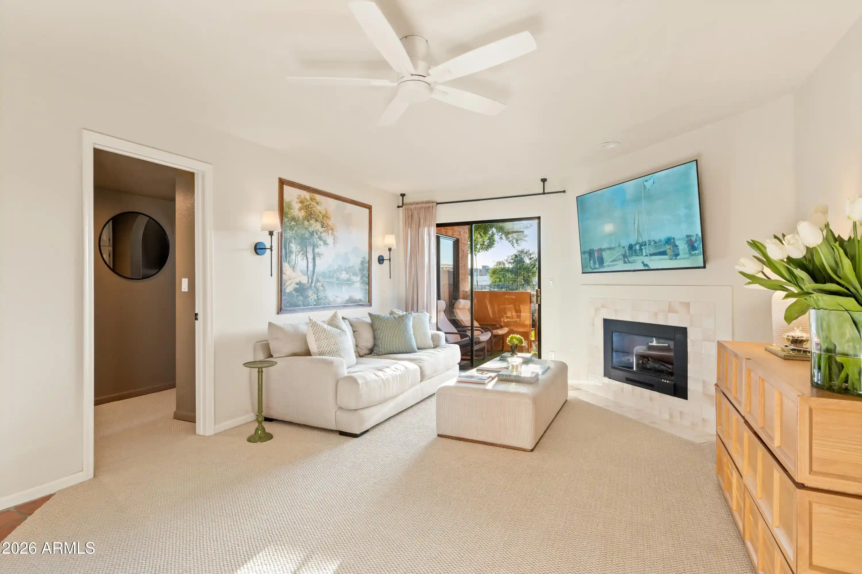 Listing Photo 1 - Condo for sale in 3031 N Civic Ctr Plz located at 3031 N Civic Ctr Plz, Scottsdale, AZ 85251 - Unit #260