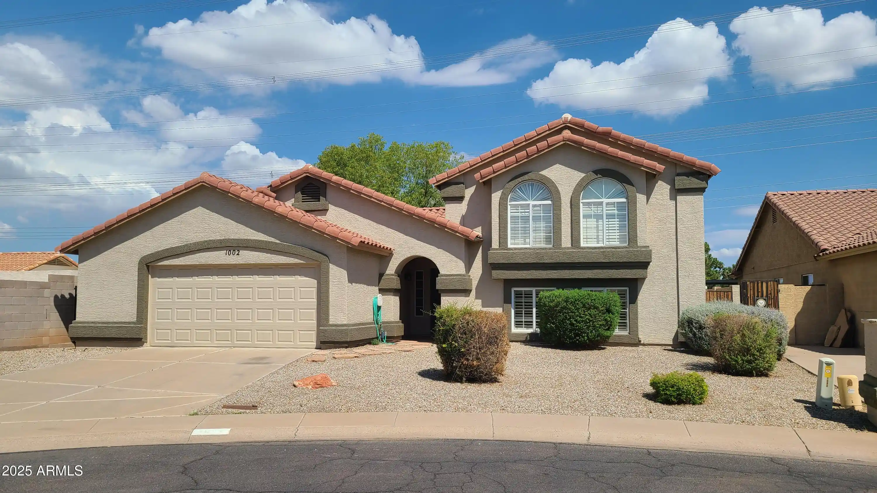 Photo 1 of Single family home for sale at 1002 E Hearne Way, Gilbert, AZ 85234 | MLS# 7089791 | Listing updated on 2026-10-16