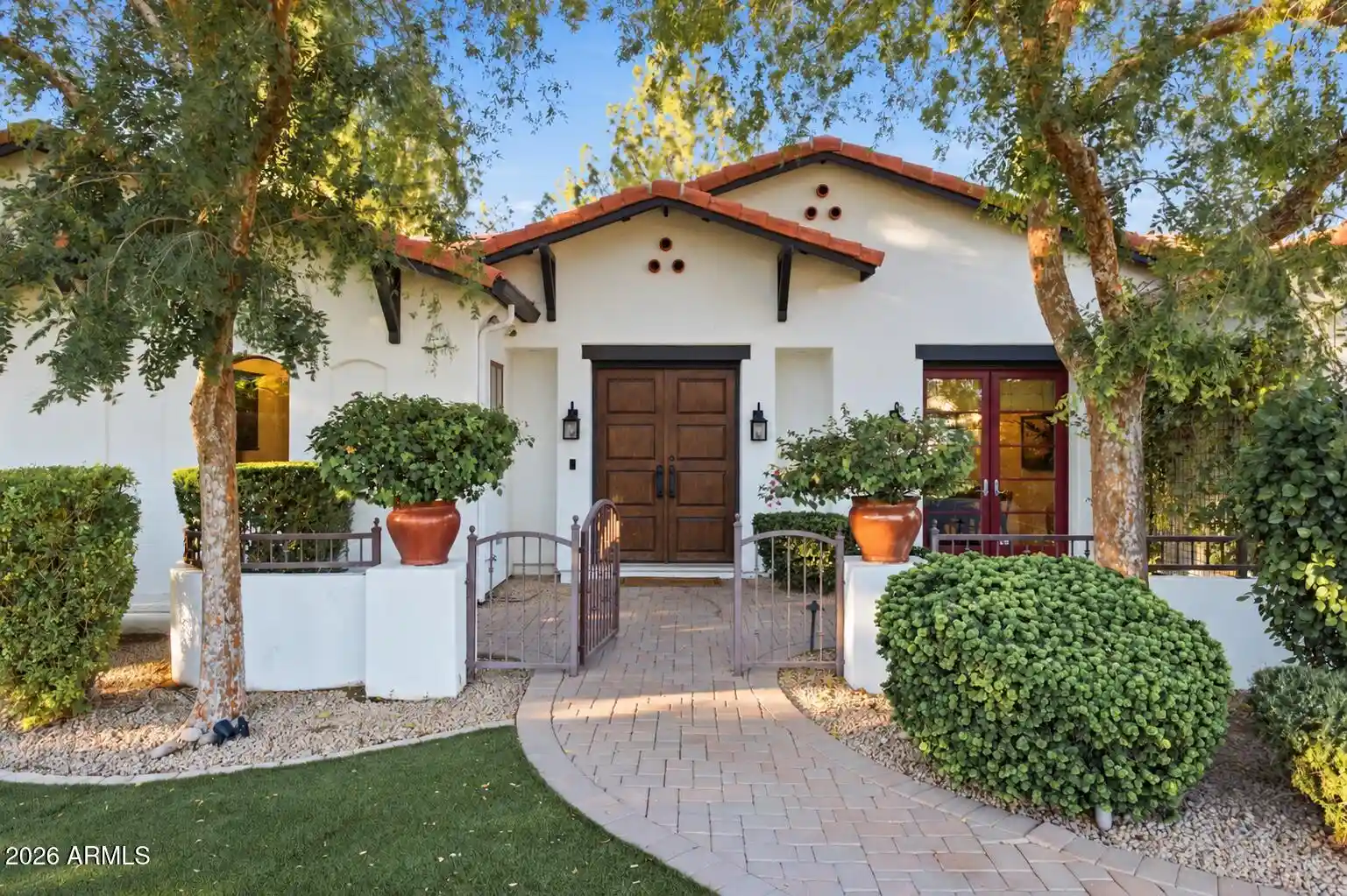 Photo 1 of Single family home for sale at 2138 E Calle De Arcos Rd, Tempe, AZ 85284 | MLS# 7090300 | Listing updated on 2026-10-20