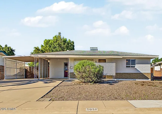 Photo 1 of Single family home for sale at 5634 E Des Moines St, Mesa, AZ 85205 | MLS# 7090801 | Listing updated on 2026-10-28
