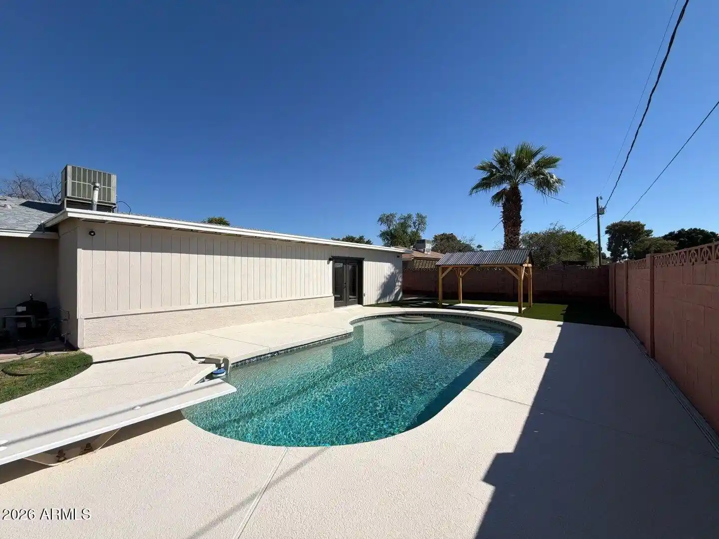 Photo 1 of Sale Pending at 717 W Cactus Wren Dr, Phoenix, AZ 85021 | MLS# 7091051 | Listing updated on 2026-10-19