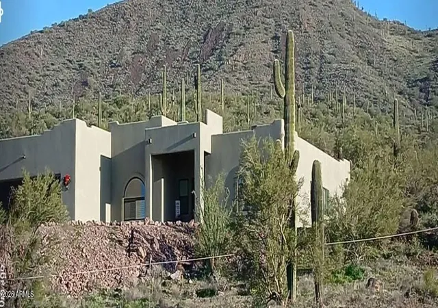 Single family home for sale at 1825 E Honda Bow Rd, New River, AZ 85087 | MLS# 7098395