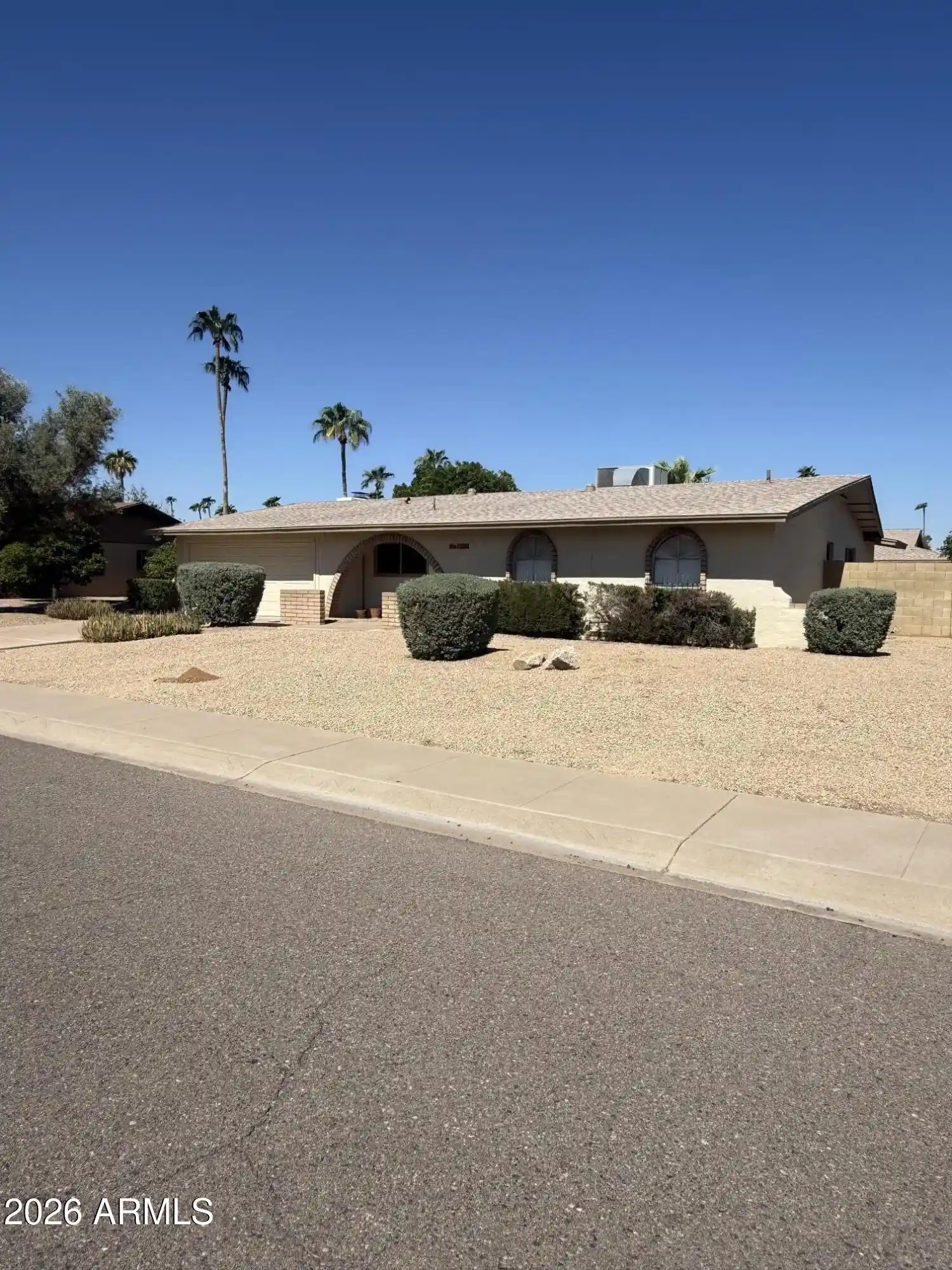 Photo 1 of Sale Pending at 5010 E Laurel Ln, Scottsdale, AZ 85254 | MLS# 7091535 | Listing updated on 2026-10-23
