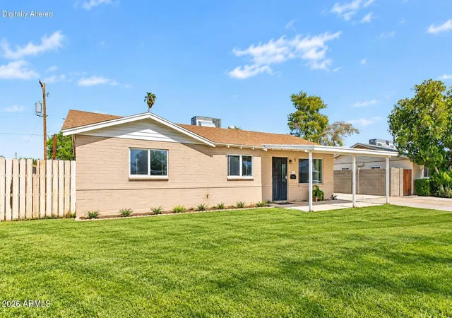 Photo 4 of Single family home for sale at 3402 W Solano Dr S, Phoenix, AZ 85017 | MLS# 7093213 | Listing updated on 2026-10-29