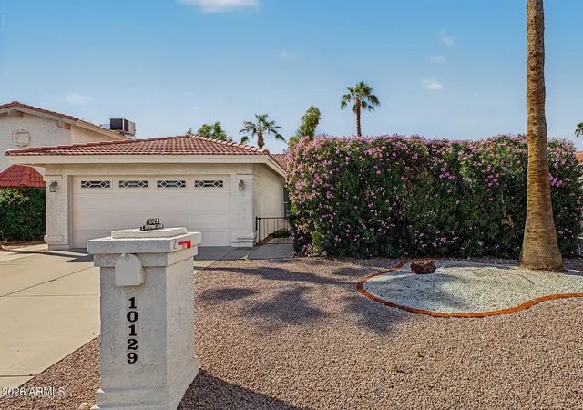 Photo 1 of Single family home for sale at 10129 E Chestnut Dr, Sun Lakes, AZ 85248 | MLS# 7093222 | Listing updated on 2026-10-29