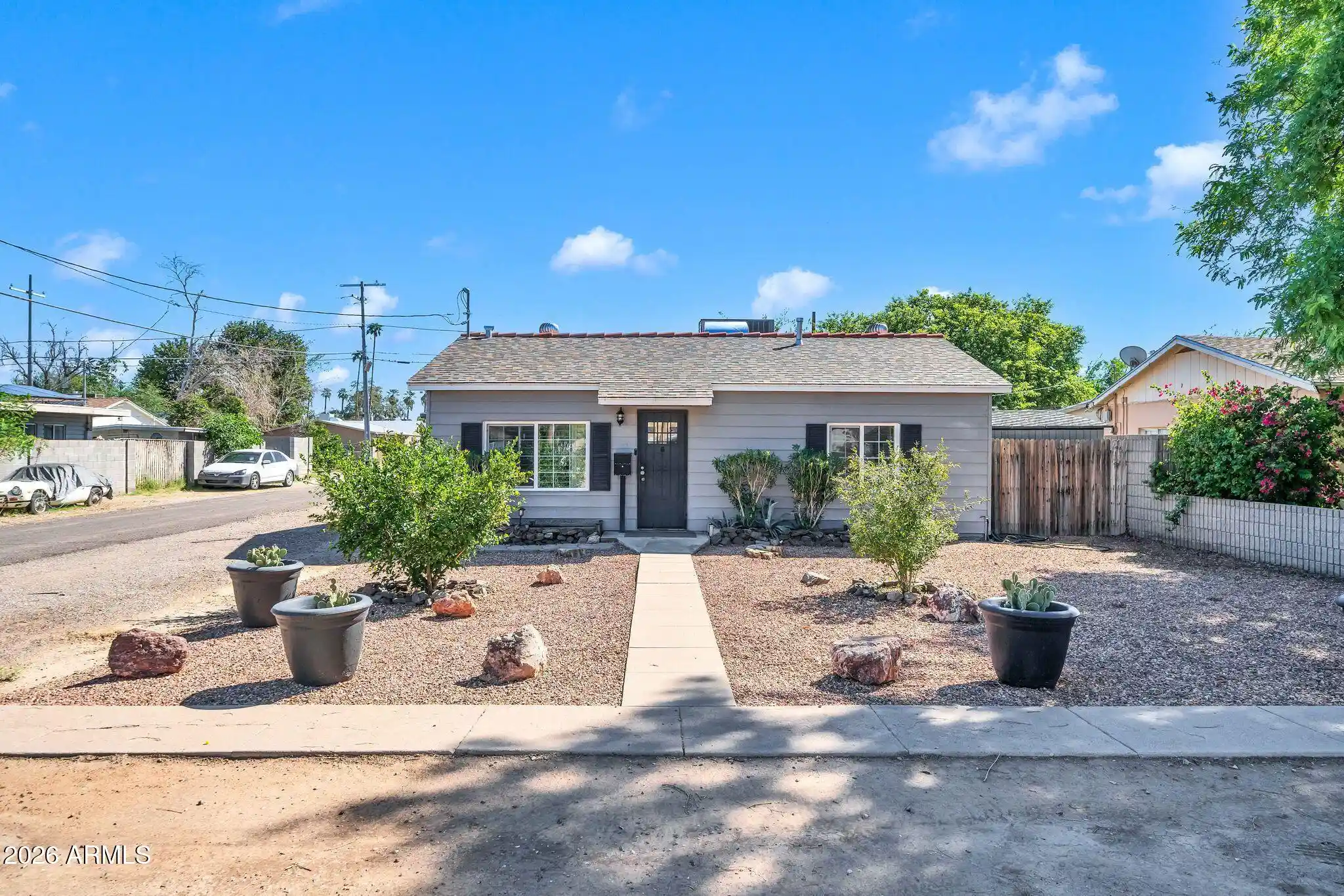 Single family home for sale at 7505 N 60th Avenue, Glendale, AZ 85301 | MLS# 7092543