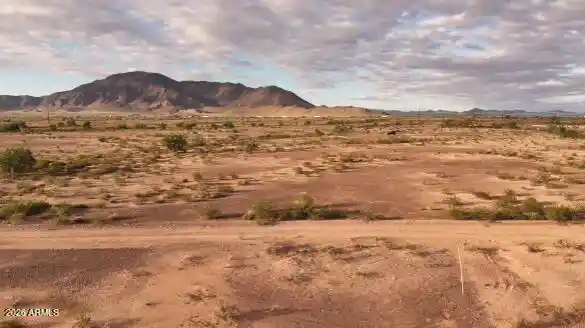 Photo 1 of Land for sale at 0 W Highland Ave #7E2, Tonopah, AZ 85354 | MLS# 7092953 | Listing updated on 2026-10-14