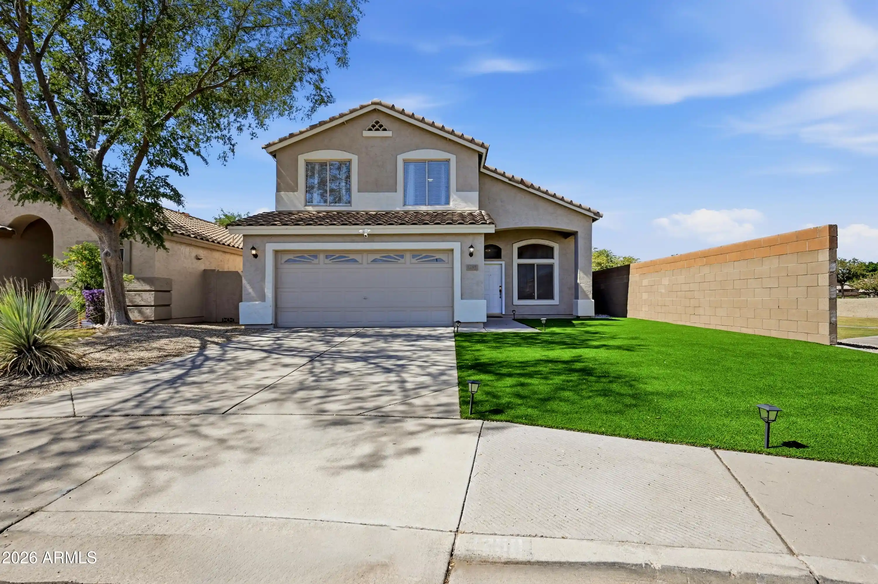 Photo 1 of Single family home for sale at 1258 S Heritage Dr, Gilbert, AZ 85296 | MLS# 7093219 | Listing updated on 2026-10-14