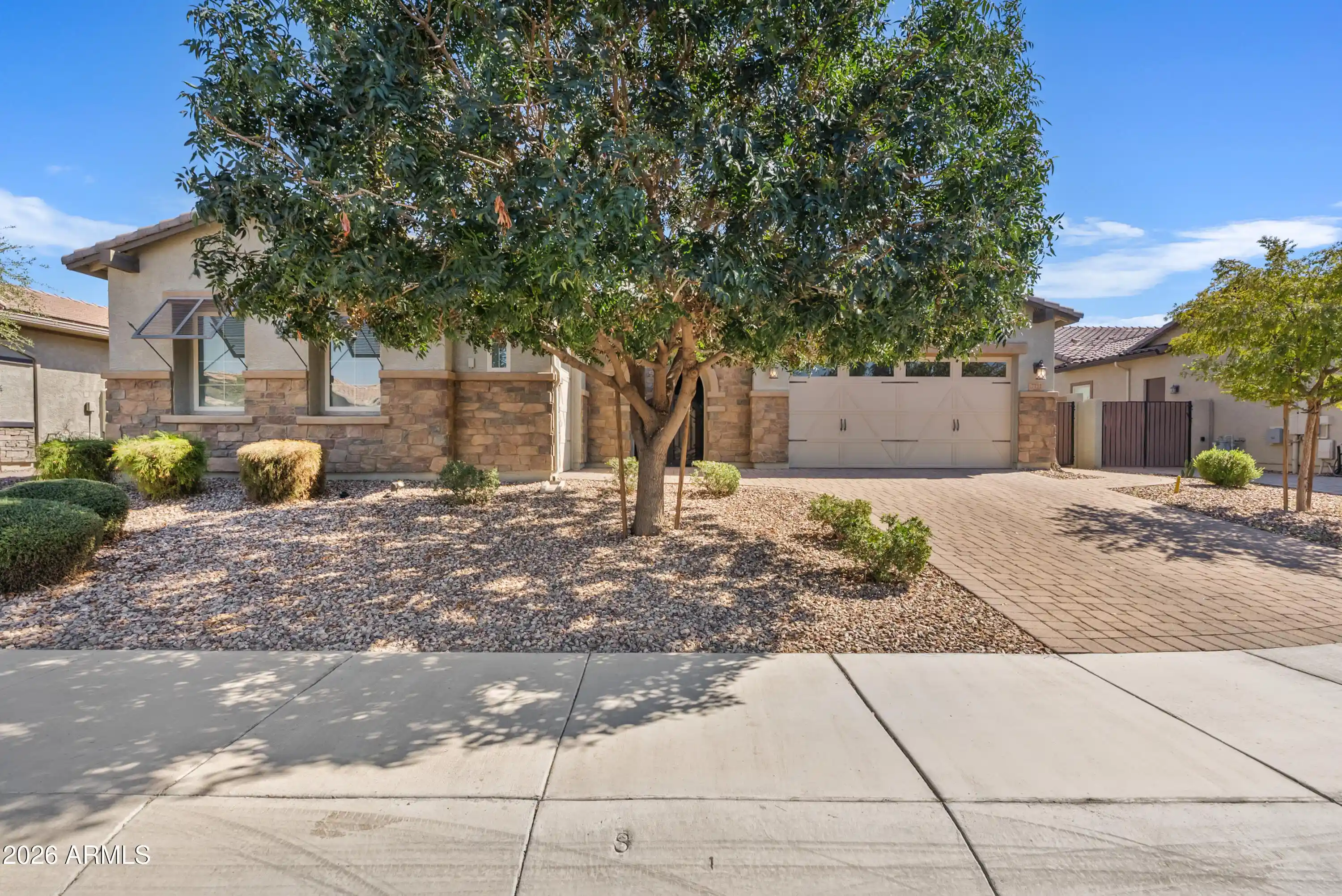 Photo 1 of Single family home for sale at 7711 S Barlow Dr, Gilbert, AZ 85298 | MLS# 7093534 | Listing updated on 2026-10-15