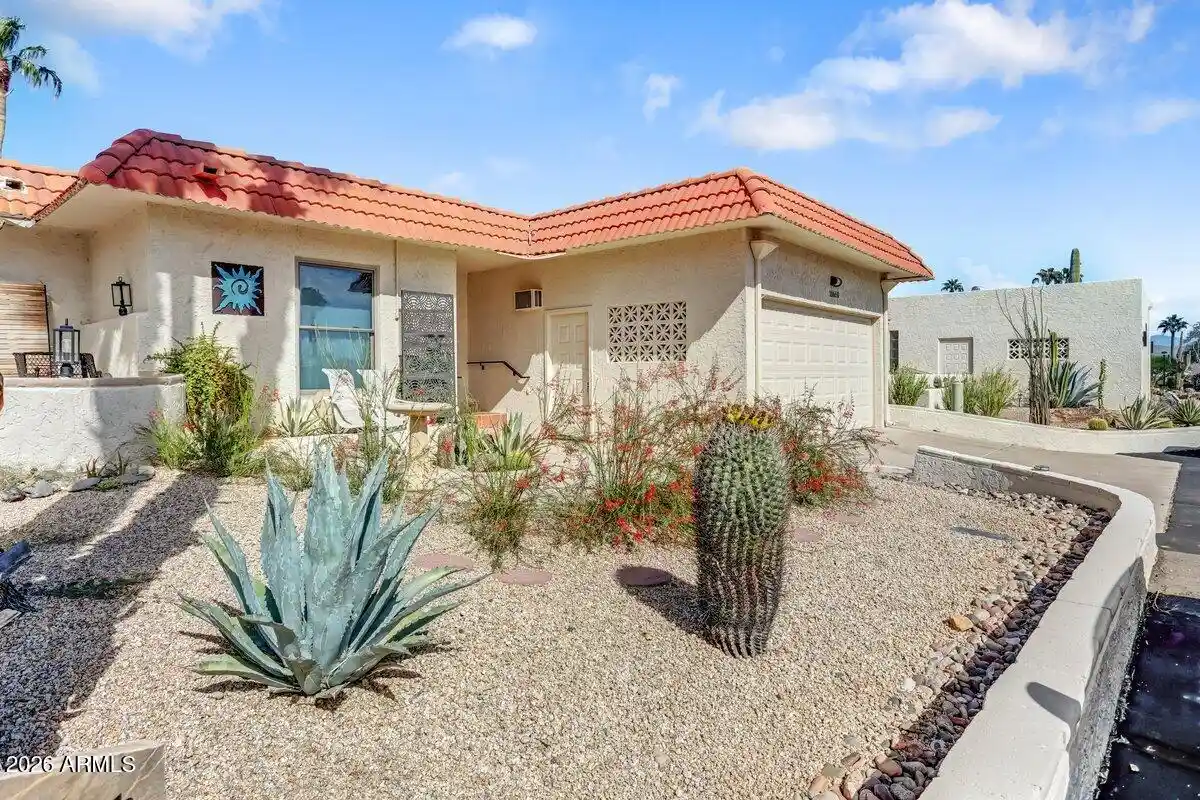 Townhouse for sale at 18650 E Rio Ln, Rio Verde, AZ 85263 | MLS# 7093499