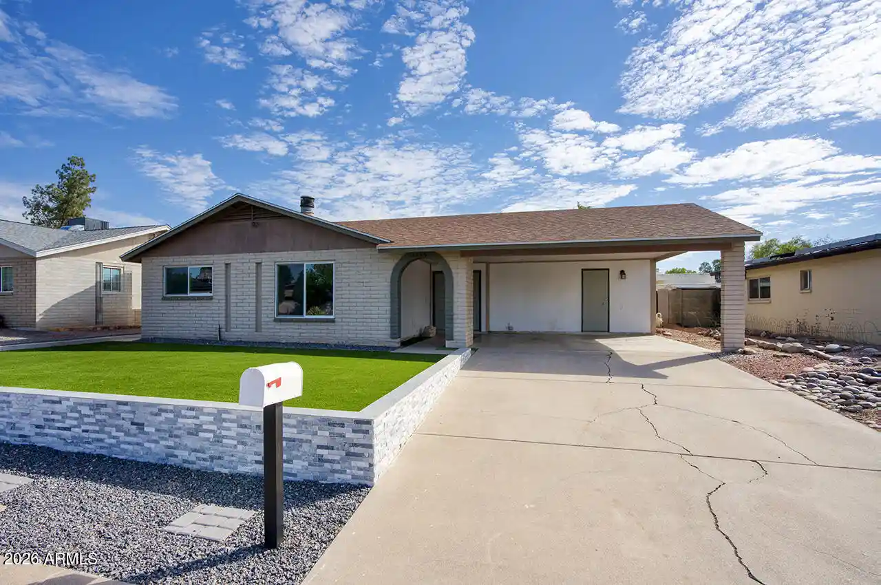 Photo 1 of Single family home for sale at 3049 W Sunnyside Dr, Phoenix, AZ 85029 | MLS# 7093492 | Listing updated on 2026-10-14