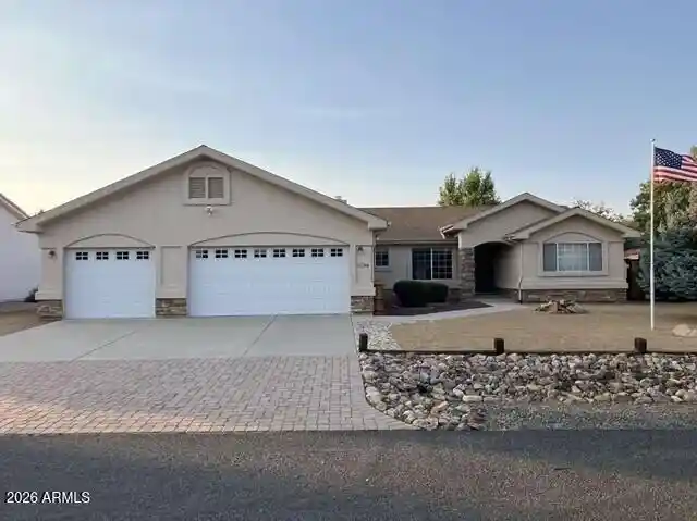 Single family home for sale at 11784 E Longhorn Dr, Dewey, AZ 86327 | MLS# 7095253