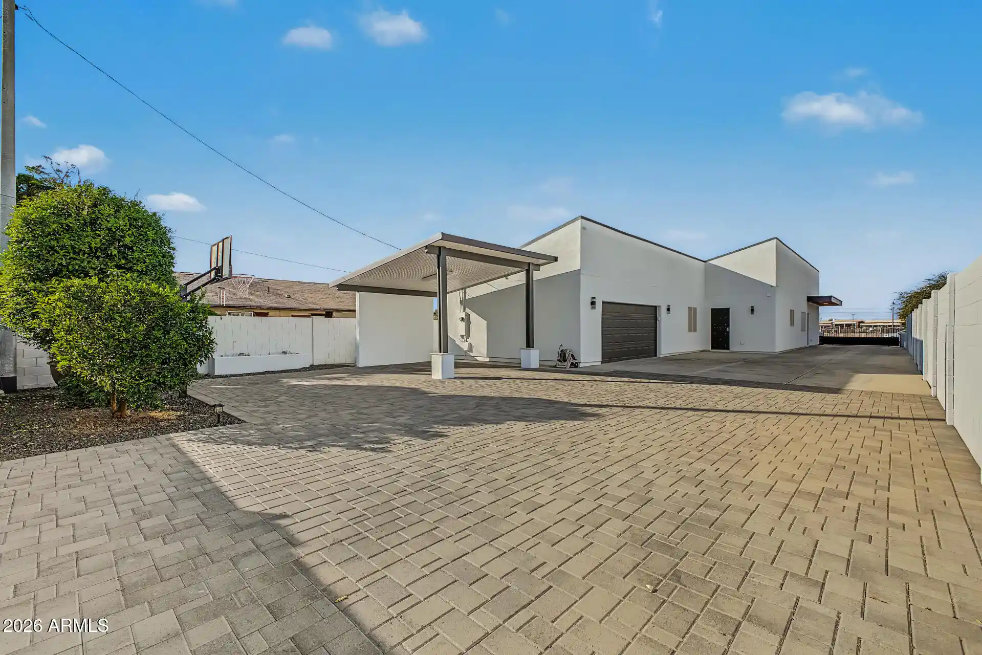 Photo 1 of Single family home for sale at 8487 W Washington St, Peoria, AZ 85345 | MLS# 7094176 | Listing updated on 2026-10-21