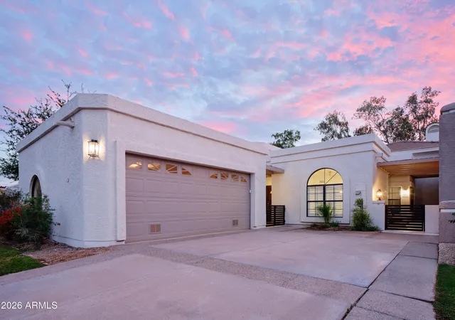 Townhouse for sale at 8100 E Camelback Rd #19, Scottsdale, AZ 85251 | MLS# 7094423