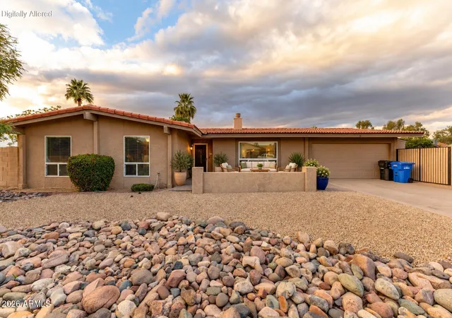 Photo 1 of Single family home for sale at 802 W Caribbean Ln, Phoenix, AZ 85023 | MLS# 7095409 | Listing updated on 2026-10-25