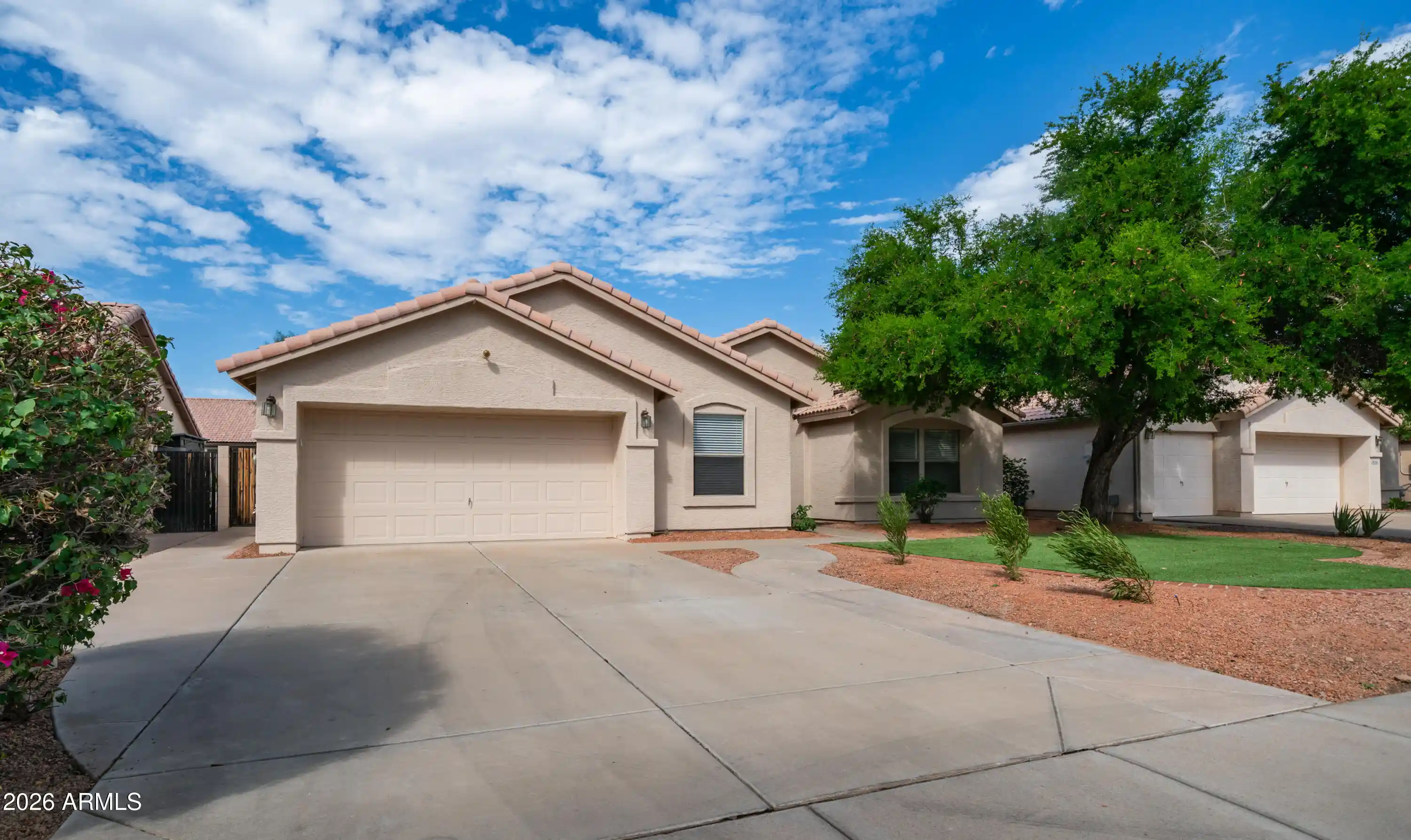 Single family home for sale at 4038 W Mohawk Ln, Glendale, AZ 85308 | MLS# 7096592