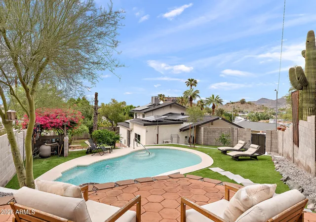 Single family home for sale at 1239 E El Camino Dr, Phoenix, AZ 85020 | MLS# 7097417