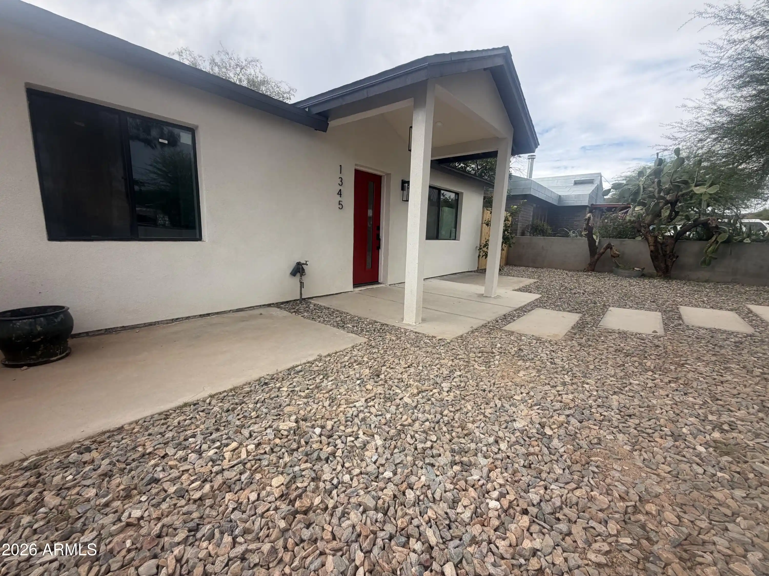 Photo 1 of Single family home for sale at 1345 E Shangri La Rd, Phoenix, AZ 85020 | MLS# 7096184 | Listing updated on 2026-10-21