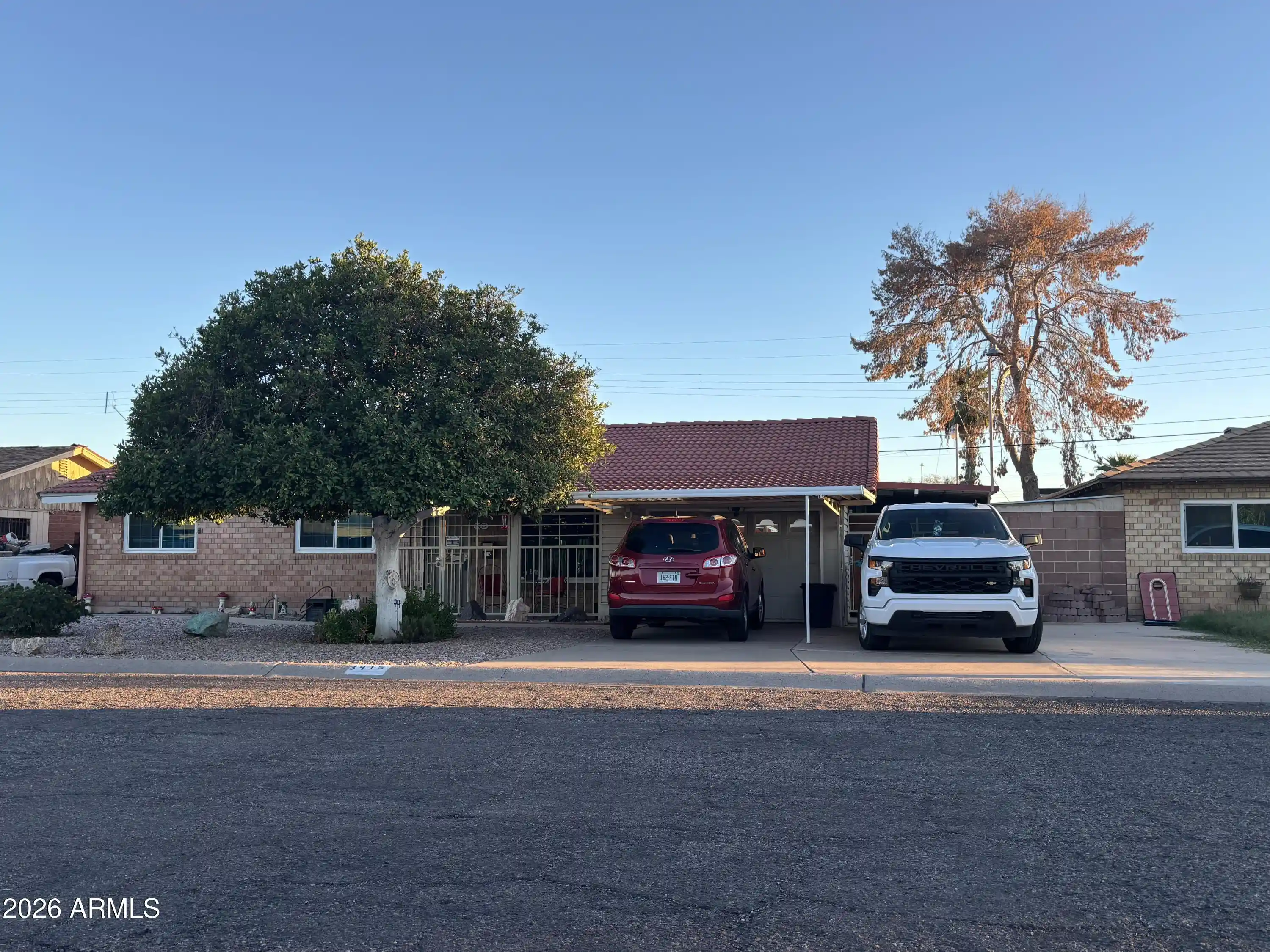 Photo 1 of Sale Pending at 3915 W Keim Dr, Phoenix, AZ 85019 | MLS# 7095309 | Listing updated on 2026-10-25