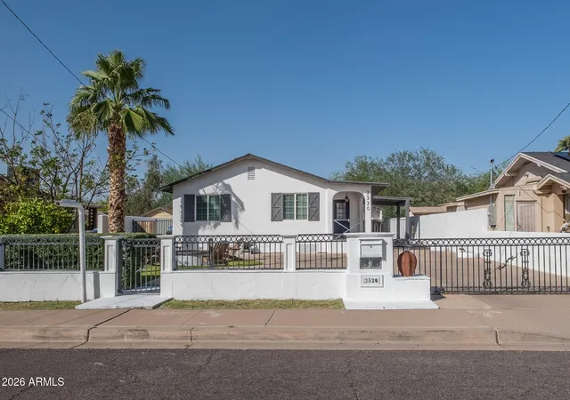 Photo 1 of Single family home for sale at 2520 N 15th Street, Phoenix, AZ 85006 | MLS# 7095351 | Listing updated on 2026-10-27