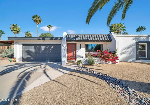 Single family home for sale at 2420 E Shangri La Rd, Phoenix, AZ 85028 | MLS# 7100188