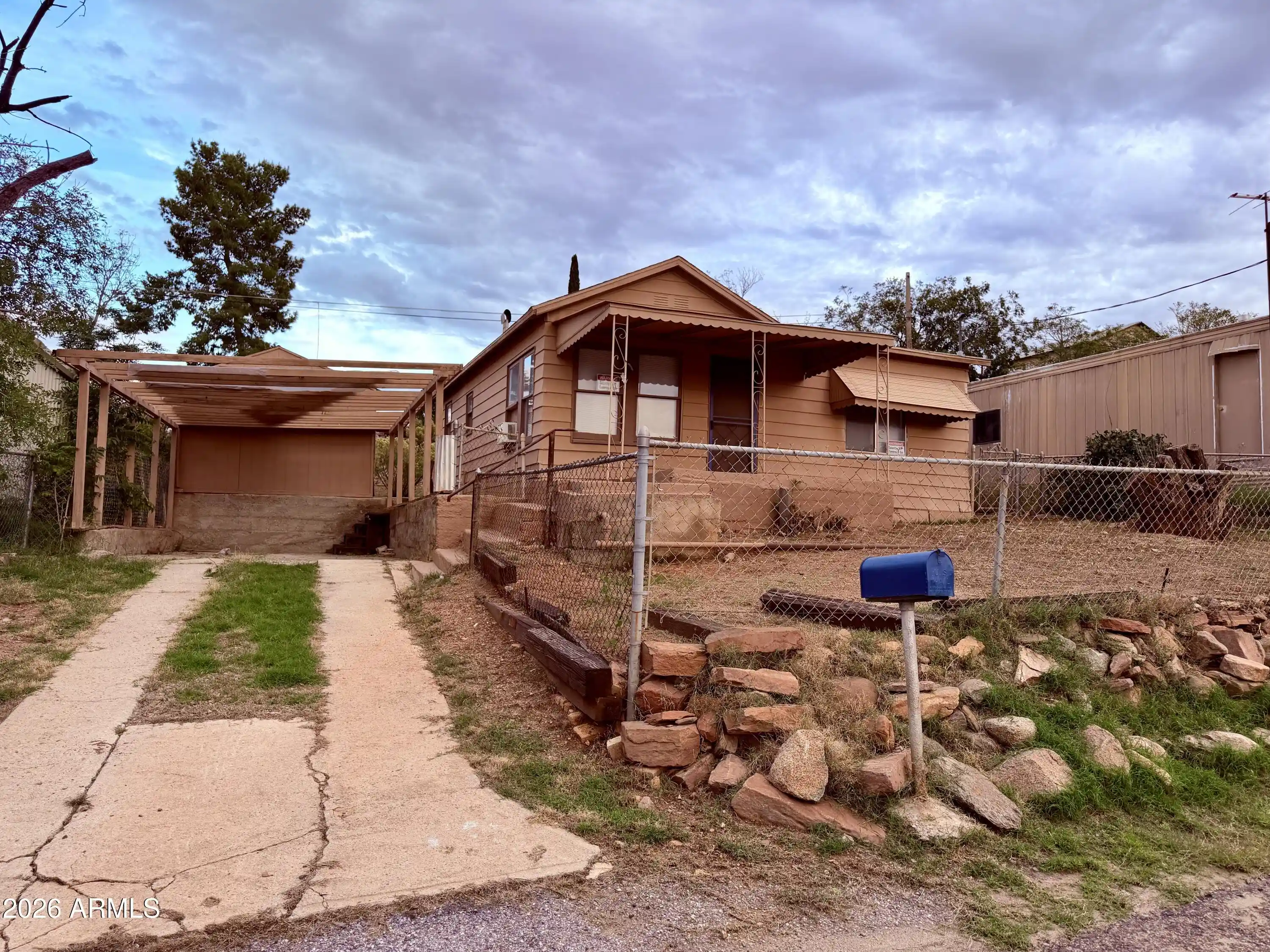 Photo 1 of Single family home for sale at 5675 S Mountain View, Globe, AZ 85501 | MLS# 7095687 | Listing updated on 2026-10-20