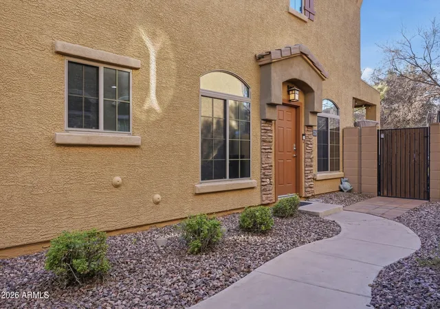 Townhouse for sale at 1350 S Greenfield Rd #1216, Mesa, AZ 85206 | MLS# 7095788