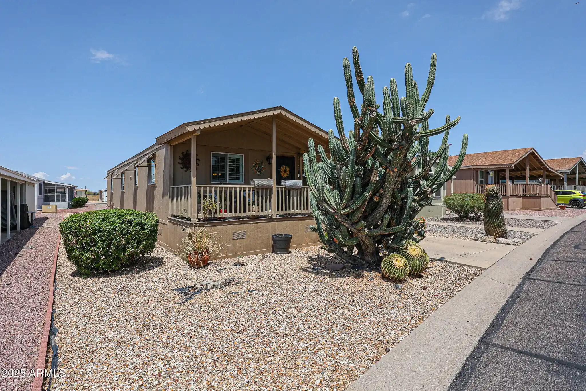 Photo 1 of Manufactured home for sale at 3901 E Pinnacle Peak Rd #140, Phoenix, AZ 85050 | MLS# 7095851 | Listing updated on 2026-10-20