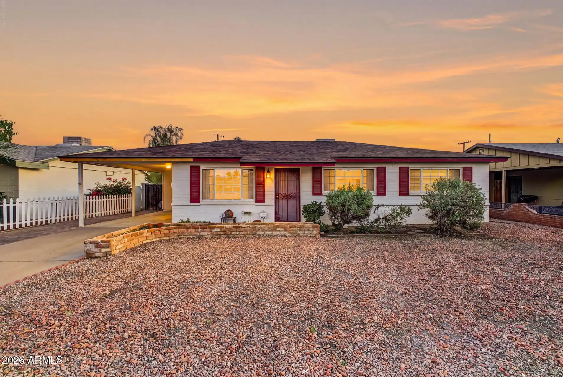 Photo 1 of Sale Pending at 1007 E Ruth Ave, Phoenix, AZ 85020 | MLS# 7096586 | Listing updated on 2026-10-30