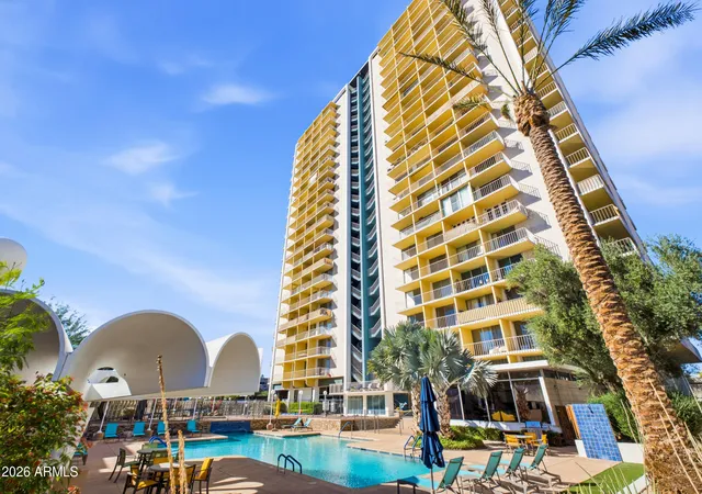 Condo for sale at 207 W Clarendon Ave #12H, Phoenix, AZ 85013 | MLS# 7096569
