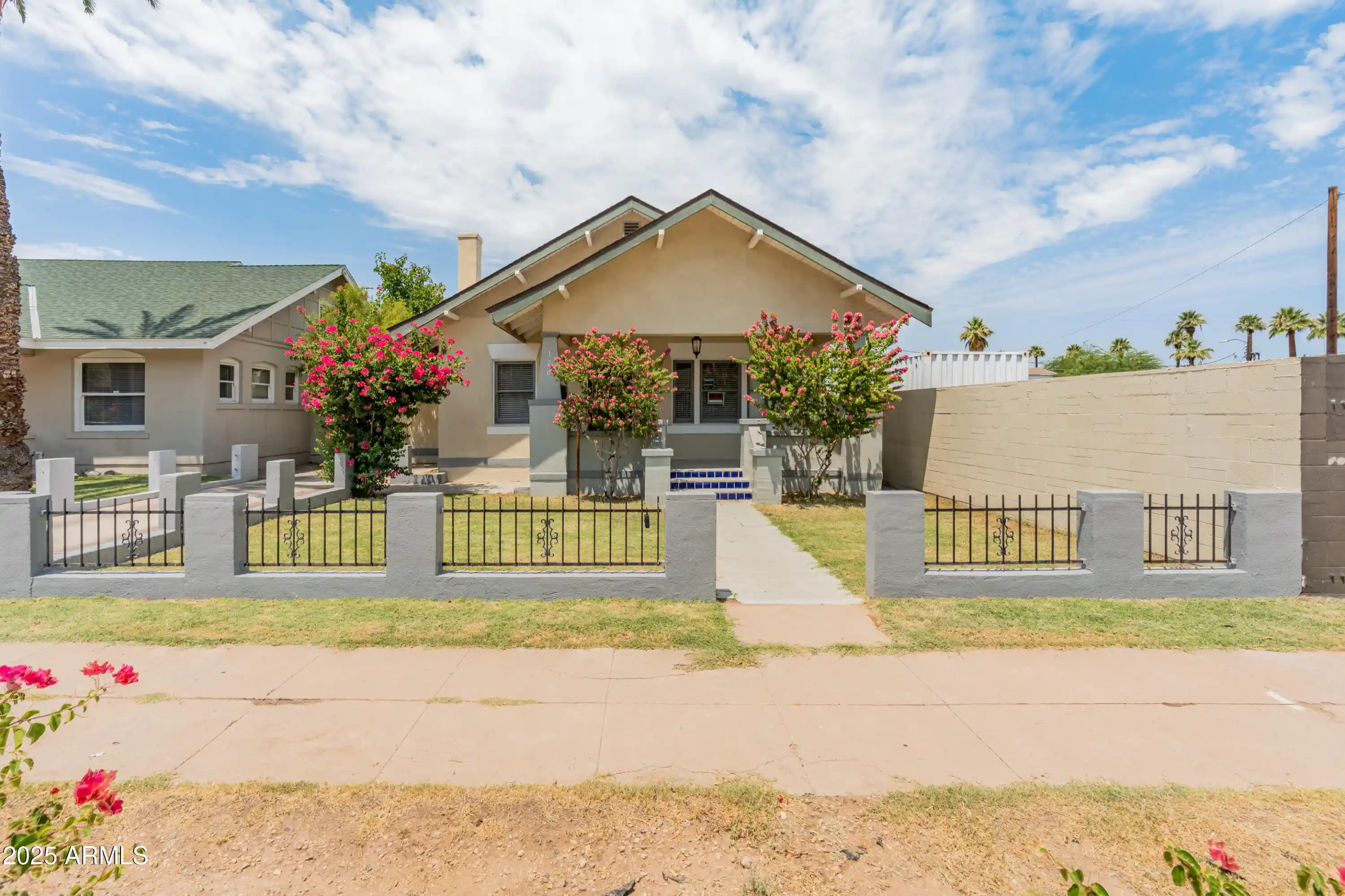 Photo 1 of Single family home for sale at 126 N 9th Avenue, Phoenix, AZ 85007 | MLS# 7096560 | Listing updated on 2026-10-23