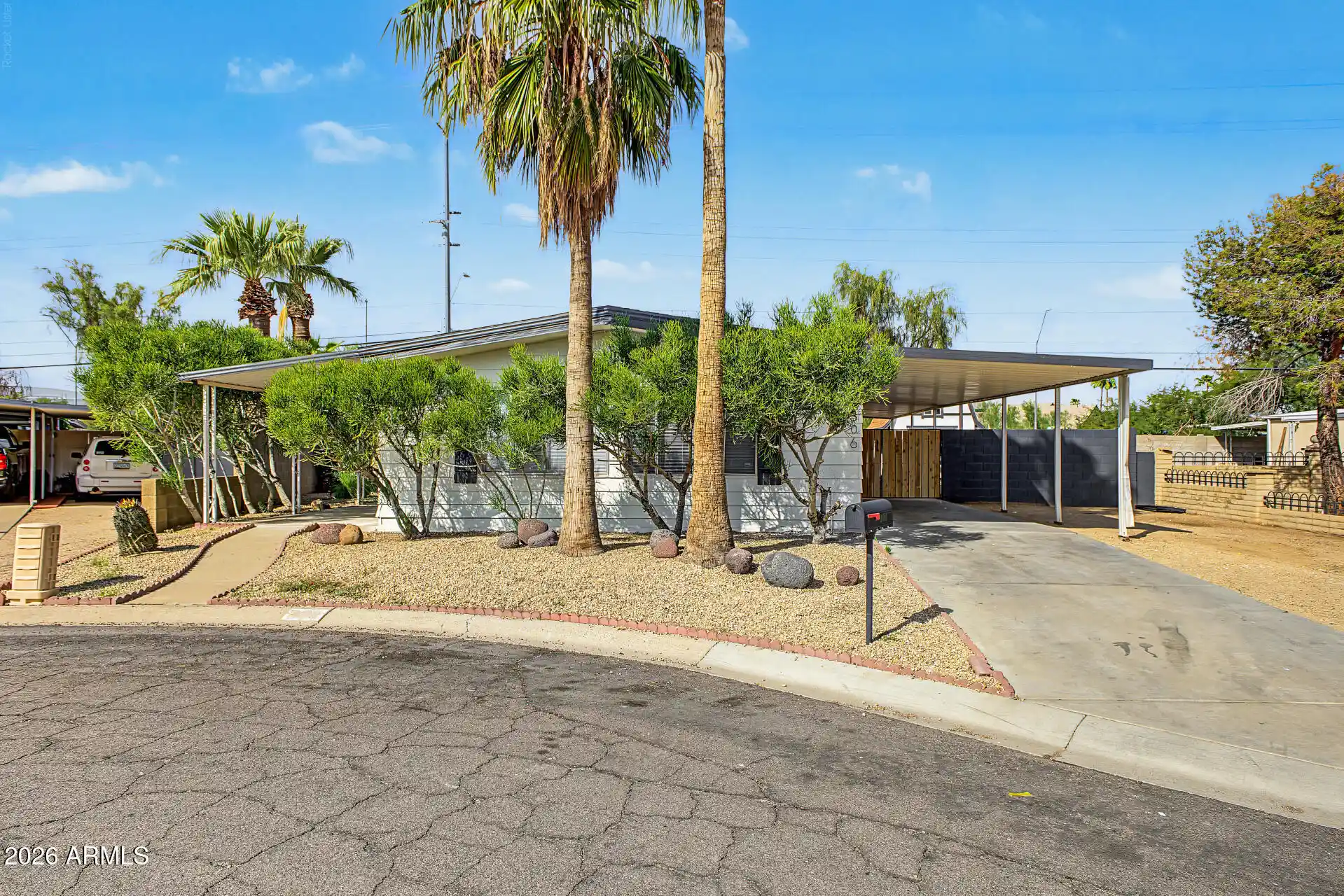 Photo 1 of Manufactured home for sale at 306 E Villa Theresa Dr, Phoenix, AZ 85022 | MLS# 7096665 | Listing updated on 2026-10-29