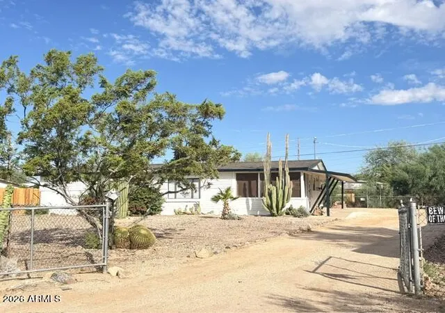 Photo 1 of Manufactured home for sale at 11336 E Jupiter Dr, Apache Junction, AZ 85120 | MLS# 7098429 | Listing updated on 2026-10-29