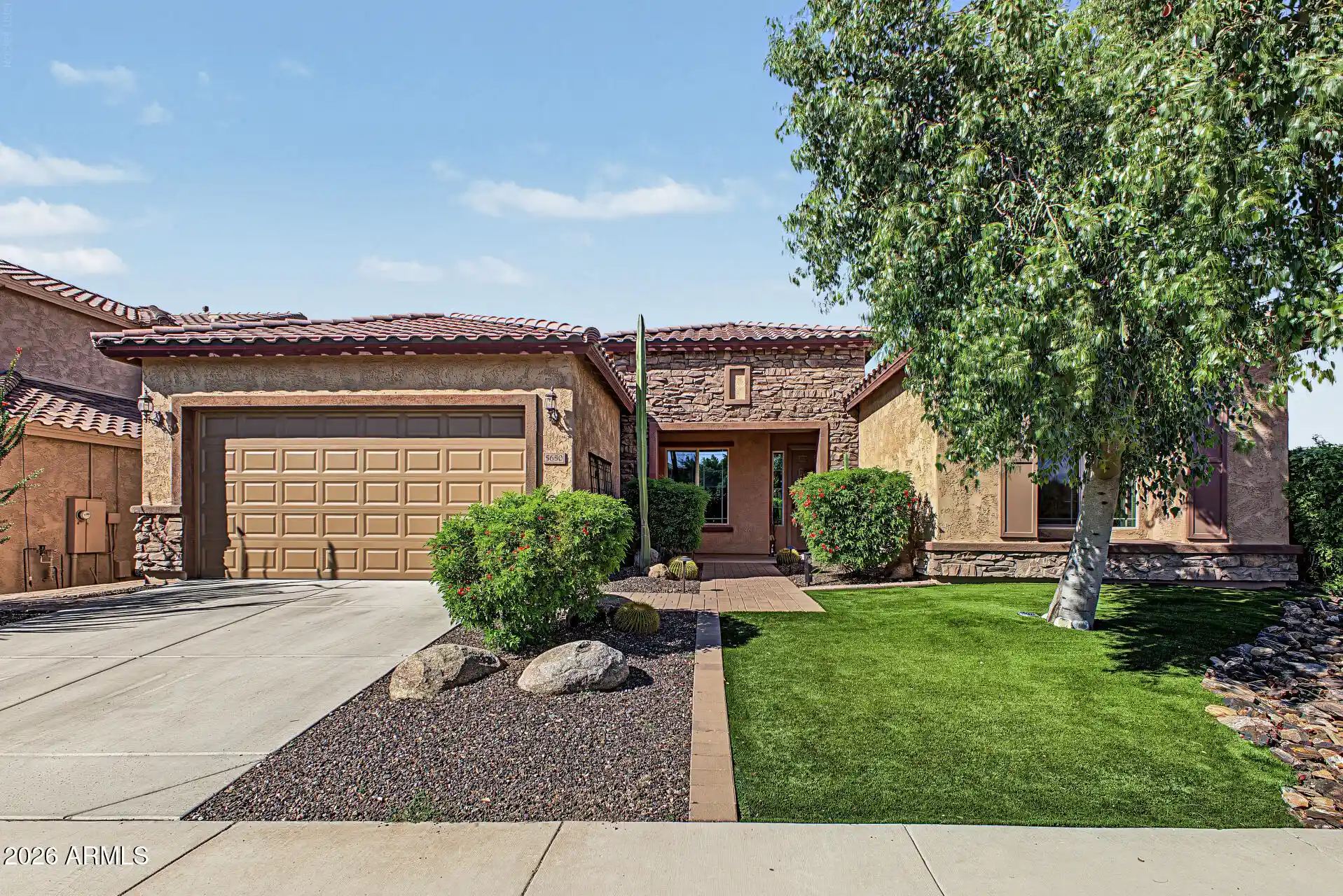 Single family home for sale at 5650 E Ocupado Dr, Cave Creek, AZ 85331 | MLS# 7098576